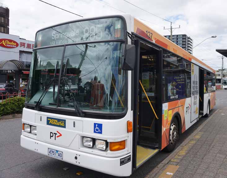 Ventura Volvo B10BLE Volgren CR221L 137